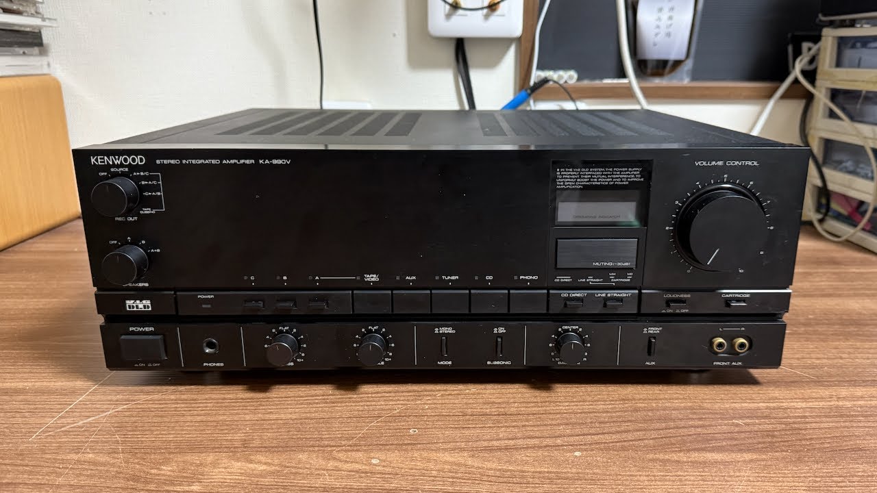 ハードオフで買ったジャンクのアンプをメンテナンス - YouTube