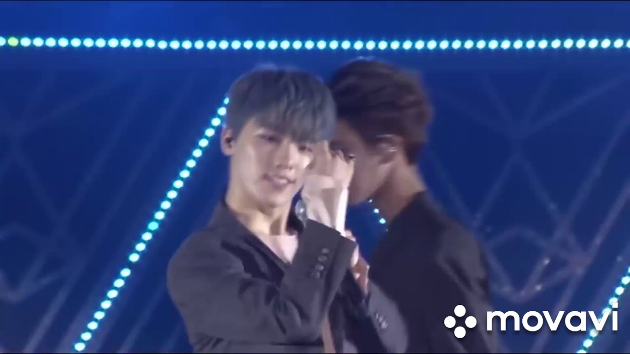 Crazy In Love - SEVENTEEN DIAMOND EDGE CONCERT - YouTube