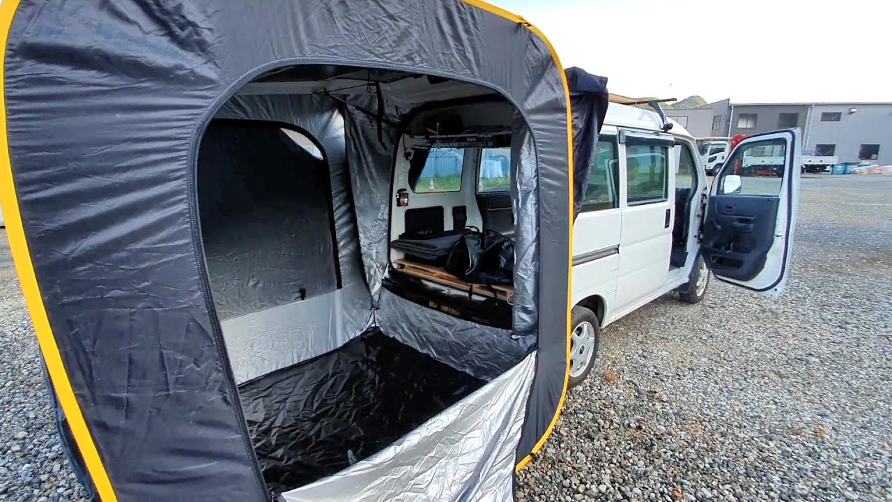 車中泊、キャンプにクルマのトランクに連結できるポップアップテント