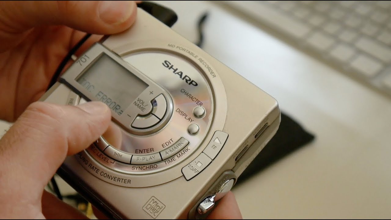 Sharp MD-MS701/2 MiniDisc portable recorder, look inside and TOC