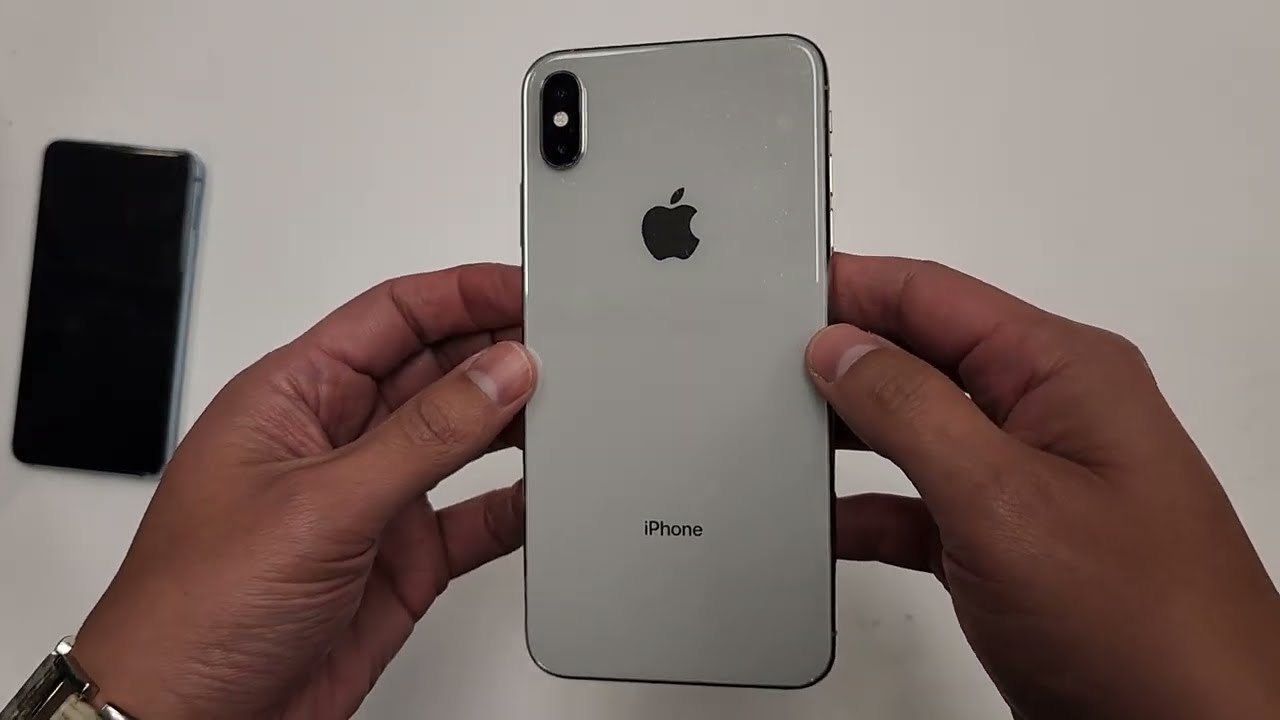 iPhone XS Max Screen Repair | How to Replace Screen - YouTube