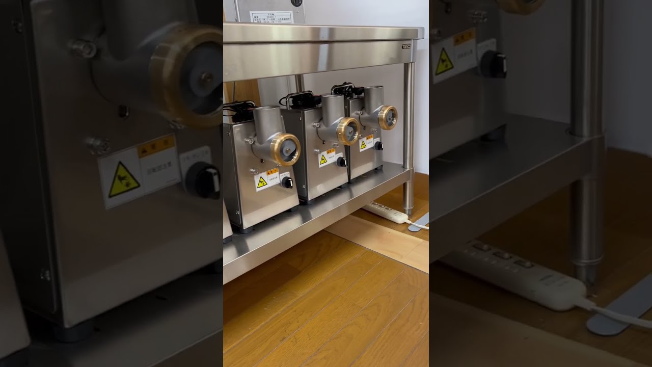 小型製麺機NS-90「さくら」 - YouTube