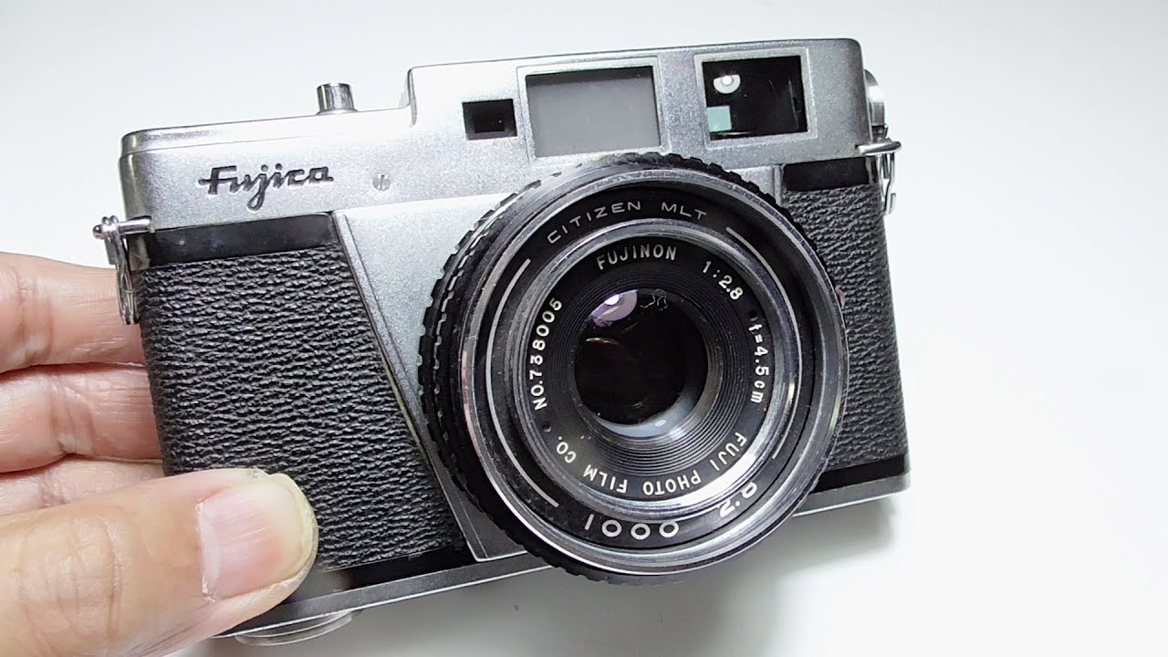 How to use Fujica 35-ML 1950s Japanese Vitessa Camera - YouTube