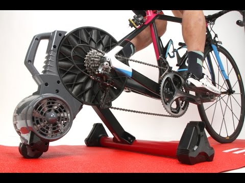 エリート VOLANO ダイレクト・トランスミッション形式のローラー台を