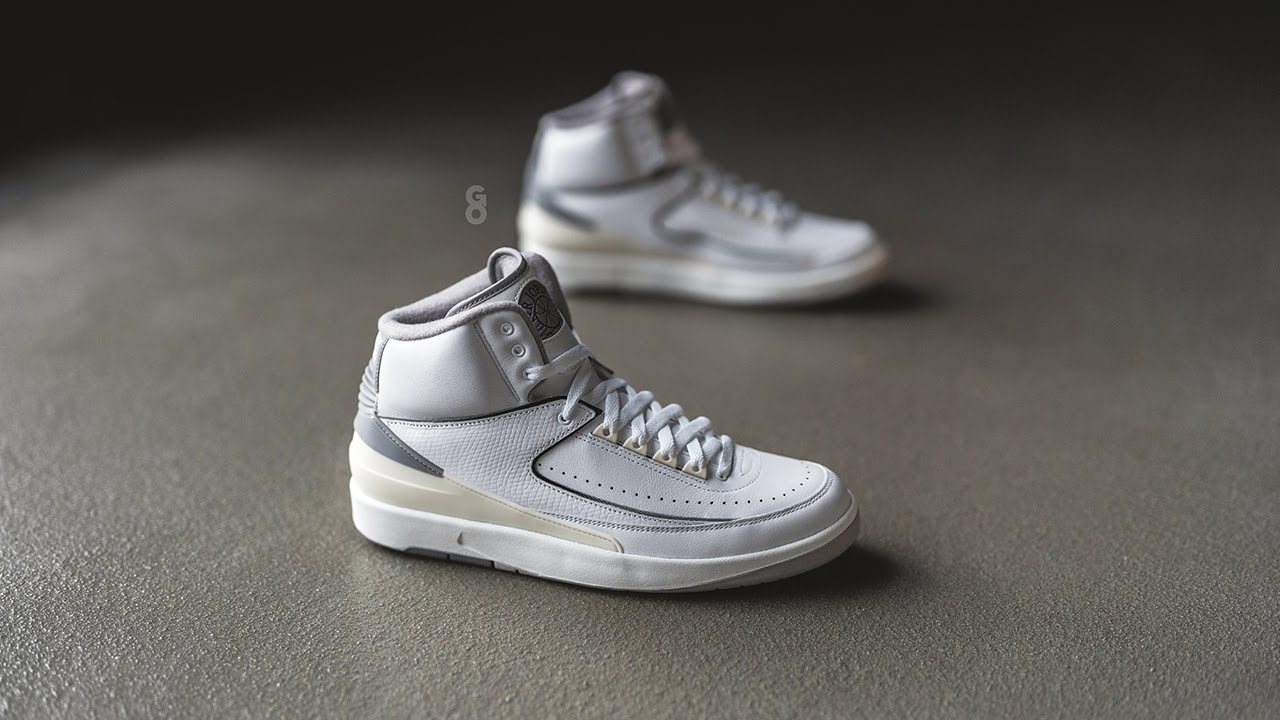 Air Jordan 2 Retro 