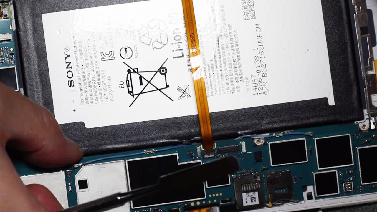 Xperia Z3 Tablet Compact起動しない＆バッテリー電池修理 - YouTube