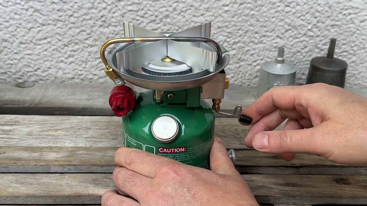 1/81製コールマンピークワン2レバーストーブ505Aの燃焼確認 - YouTube