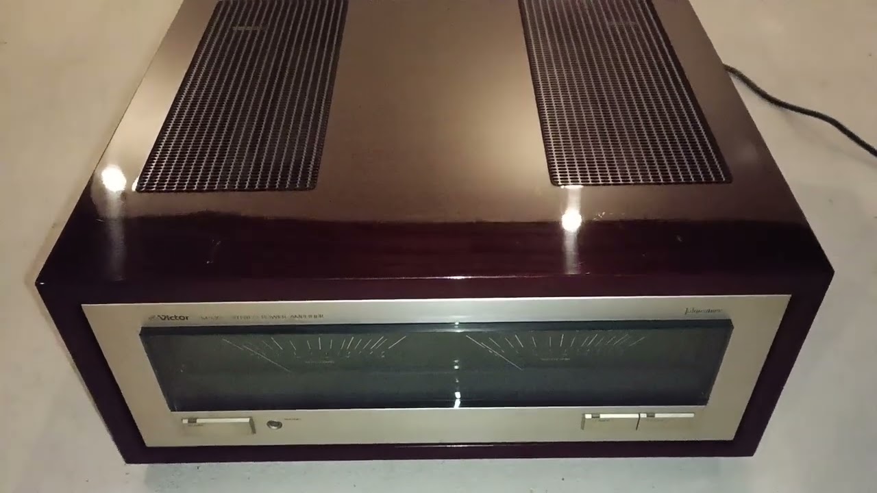 JVC / VICTOR M-L10 Laboratory Power Amplifier 