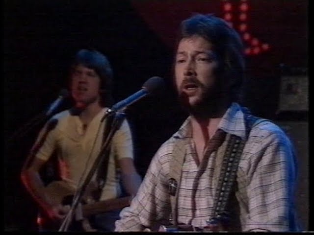 Eric Clapton Old Grey Whistle test 1977 - YouTube