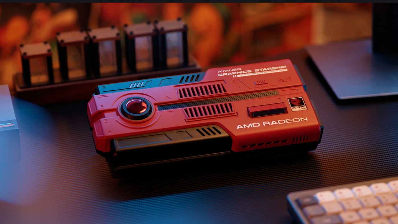 AYANEO AG01 Hands On, More GPU Power With This Starship Graphics