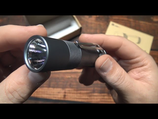 Lumintop FW1A Flashlight Review! - YouTube