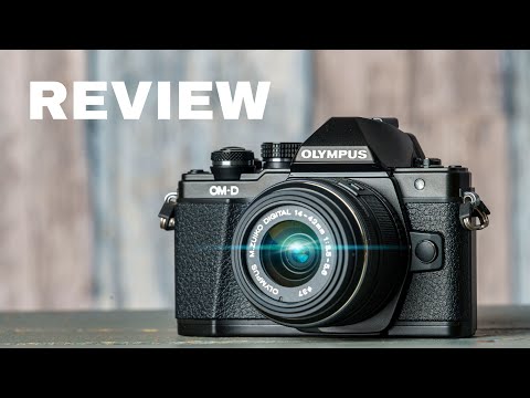 Olympus OM-D E-M10 Mark II REVIEW - YouTube