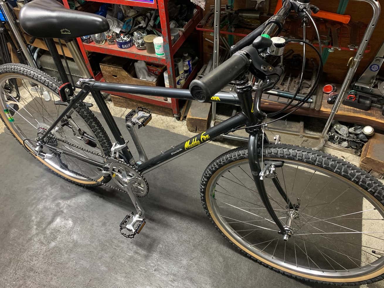 約33年前のARAYA「Muddy Fox」マウンテンバイクのオーバーホール作業