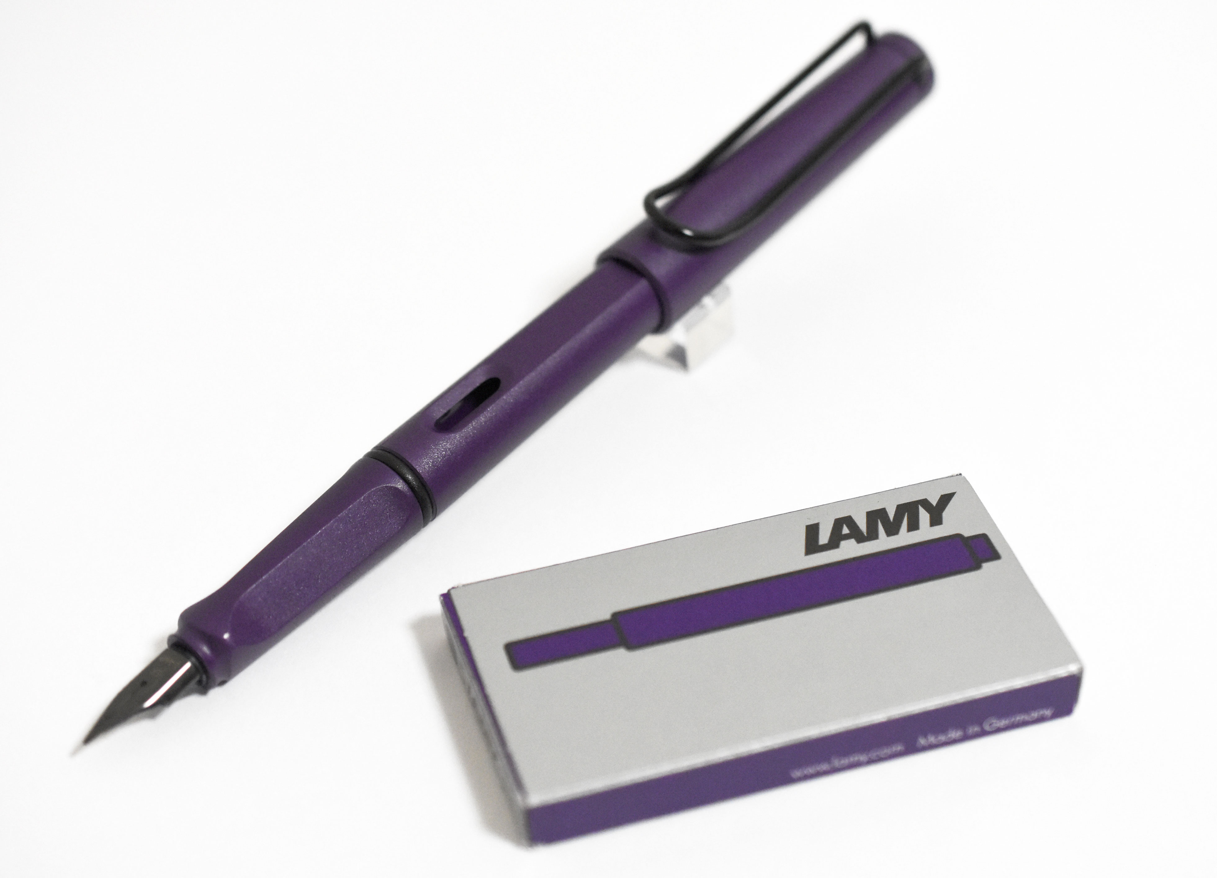 ラミーサファリ2016年限定カラーはダークライラック！？[文具]