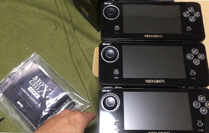 NEOGEO X GOLD Entertainment Systemを開封レビュー | 大阪の