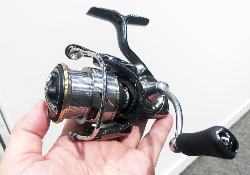 20ルビアスLTを超解説【ダイワの人気スピニングリールが5年ぶりのフル