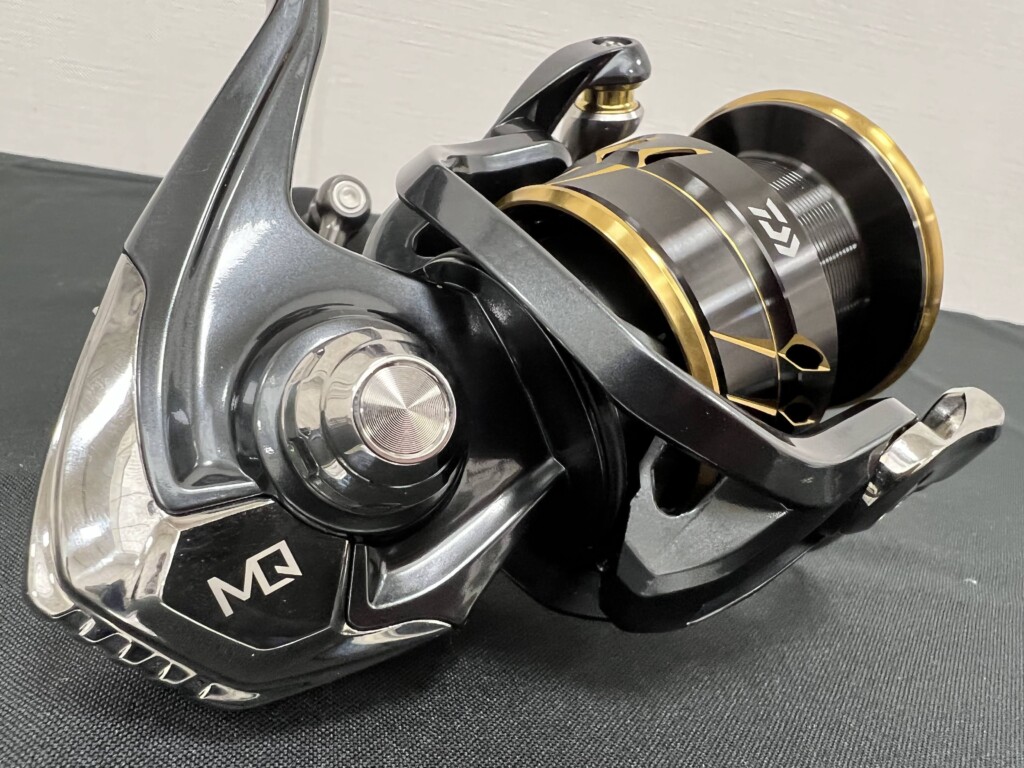 お得なスピニングリールとウワサの「カルディアSW」。追加機種8000-Pが