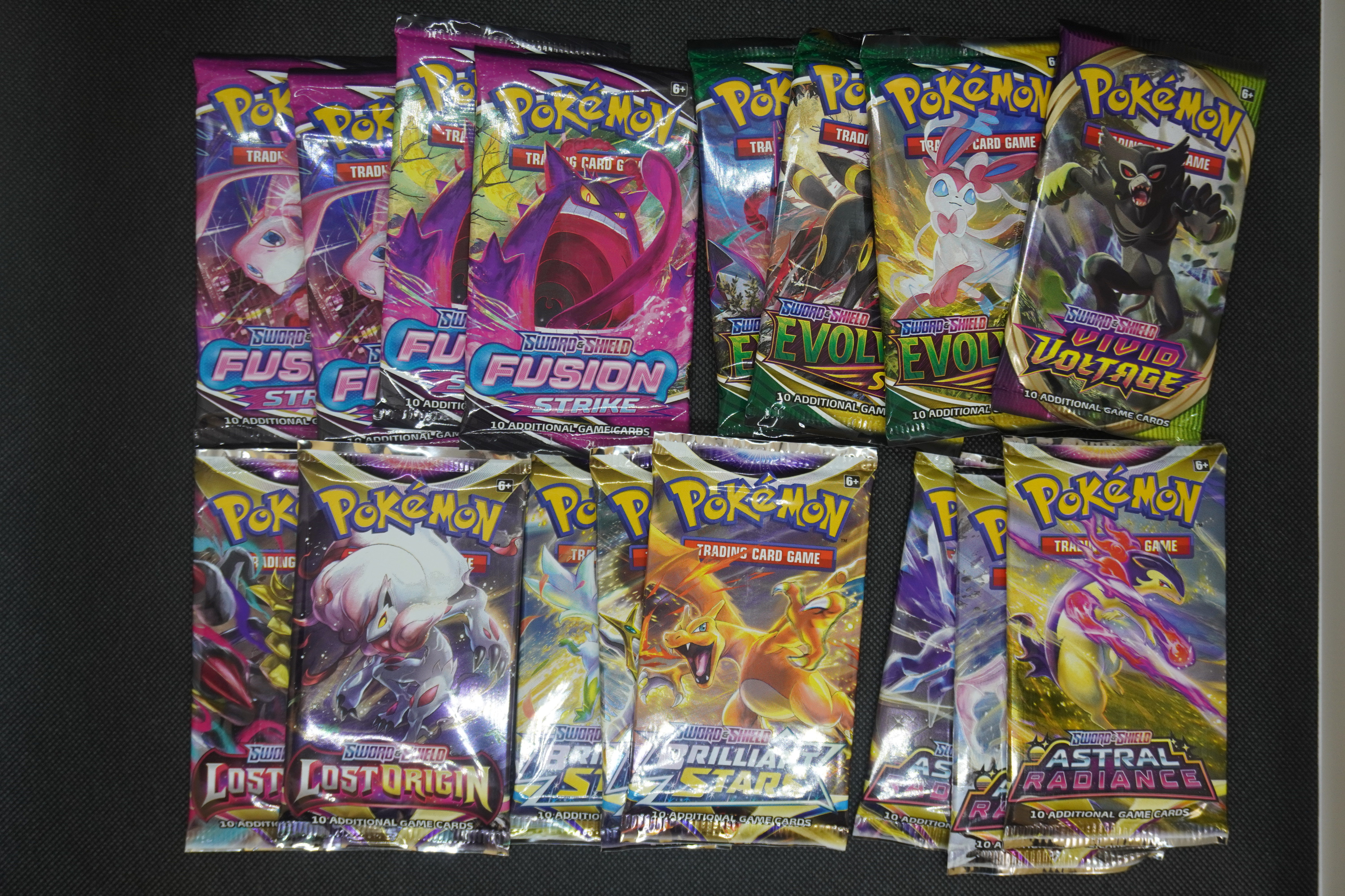 ポケカ】リザードンのウルトラプレミアムコレクションボックス開封