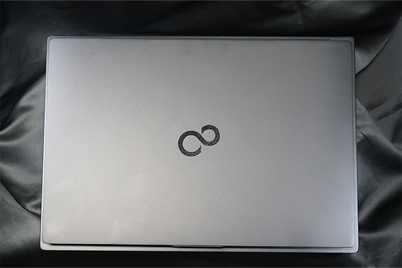 富士通のビジネス向けノートPC LIFEBOOK U9413/NXをゲット！ – ろっぱ屋