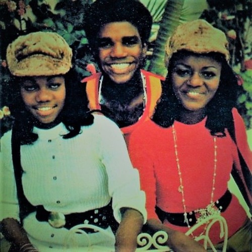 Stream Trio Ternura - A Gira (Frohlocker Edit) by Frohlocker