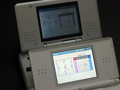 Nintendo DS Lite arrives, dazzles with iPod-like redesign | iLounge