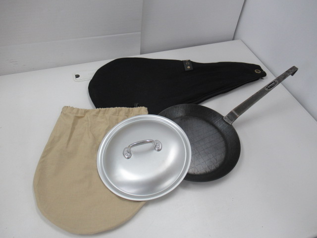 シュミーデアイゼンフライパン（ケース、フタセット） | アウトドア