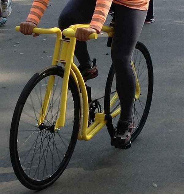 シートチューブがない！ ― 重さわずか5キロの自転車フレーム「VIKS