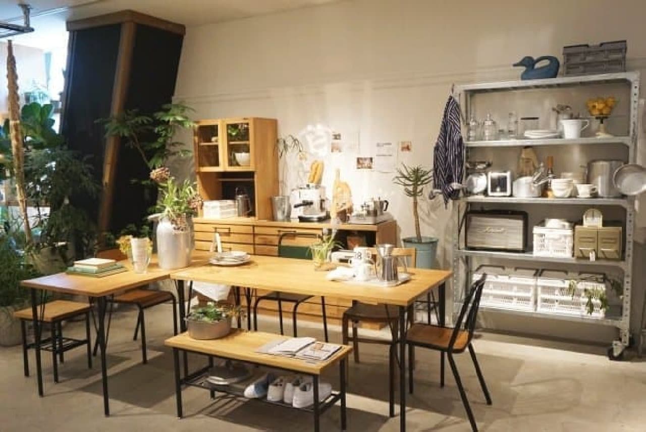 niko and…（ニコアンド）」のオリジナル家具がデビュー！日本の暮らし