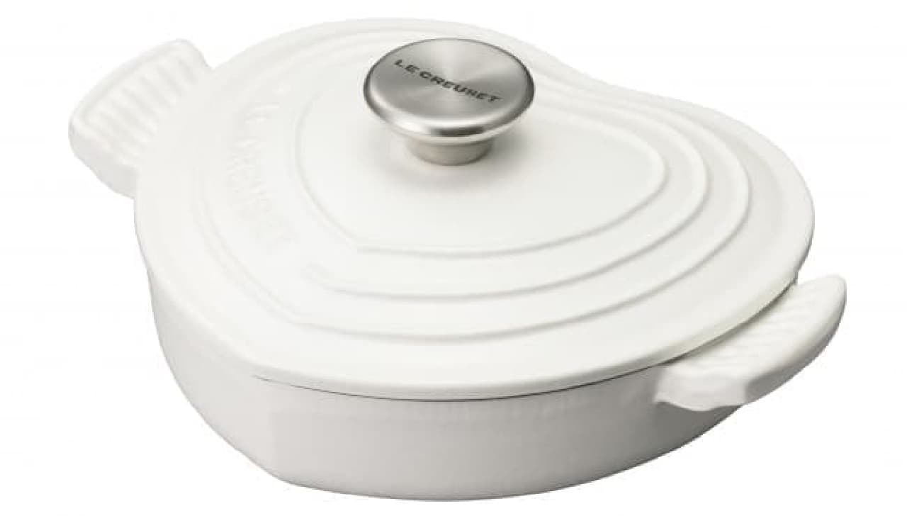 雪のような「ル・クルーゼ」でホワイトクリスマス♪“オールホワイト”の