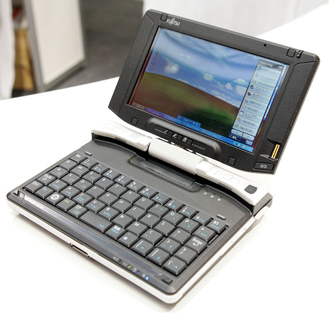 富士通のUMPCは世界最小コンバーチブル型 - ITmedia NEWS