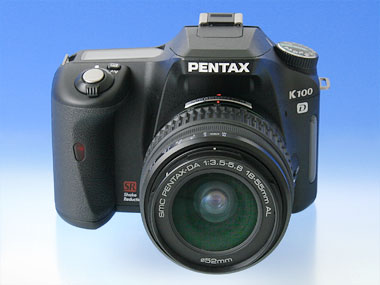 2本目のレンズは何にする？――ペンタックス「K100D」と交換レンズ（1/4