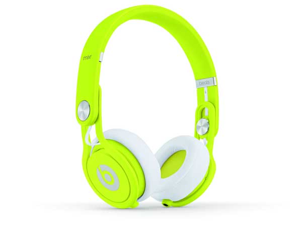 beats by dr.dre」から「Beats Mixr」の数量限定ネオンカラーモデル