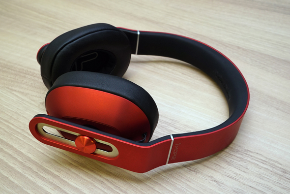 豊かな低域と埋もれないボーカル 1MORE「MK801」で“マクロスΔ”の1st