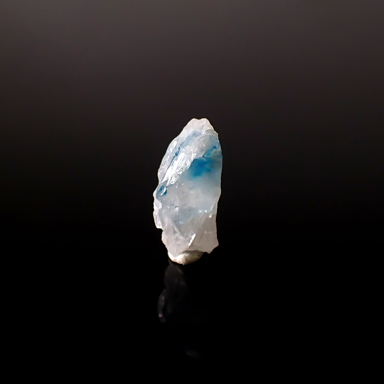 出会えたら奇跡！？超希少石ユークレースの特徴から魅力まで詳しく解説