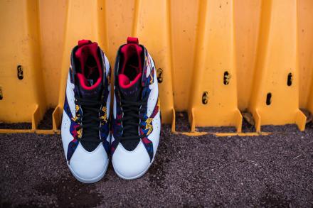 国内11月14日発売予定】 ナイキ エアジョーダン7 レトロ ホワイト