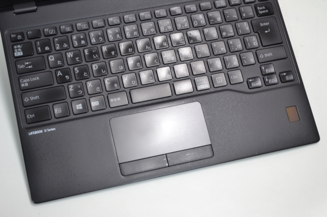 ノートパソコン フルHD 顔認証 中古 富士通 LIFEBOOK U939/B 第8世代