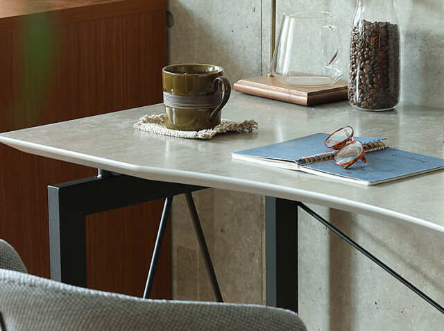 ワークデスク Flor（フロール）｜北欧・ヴィンテージインテリア・家具