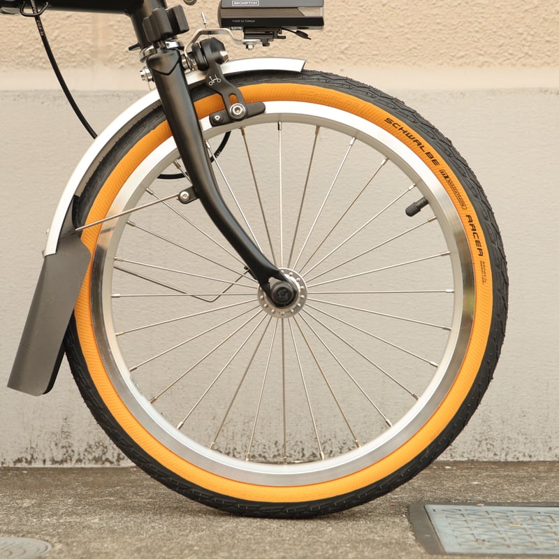 BROMPTON用タイヤ［SCHWALBE MARATHON RACER Tanside］16