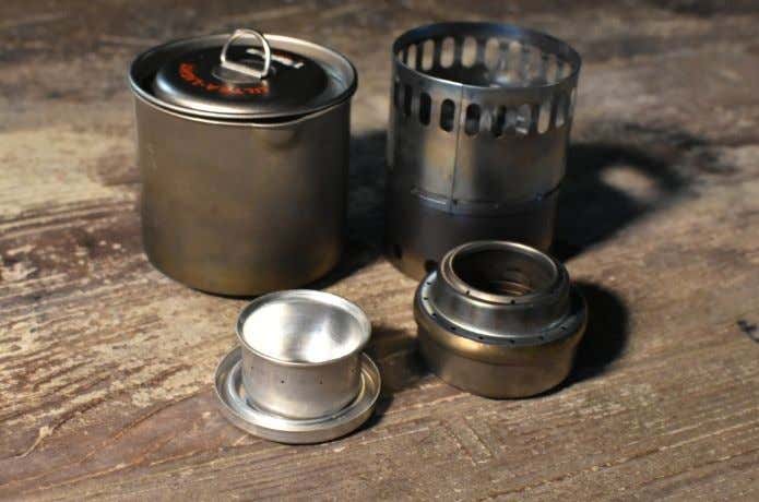 エバニューの名作「アルコールストーブ」2モデルを紹介！定番・軽量