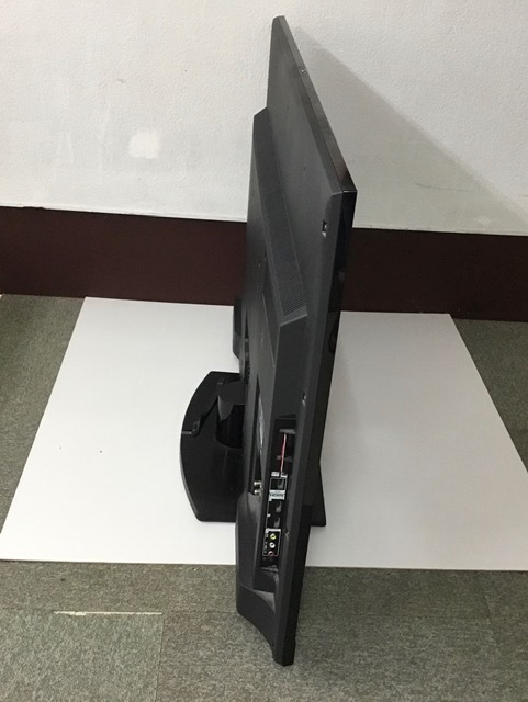 56○Sony BRAVIA（ソニー ブラビア）46型 液晶テレビ KDL-46HX800