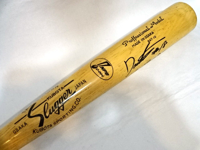 希少□松坂大輔直筆サイン入り 埼玉西武ライオンズ 許銘傑（シュウ