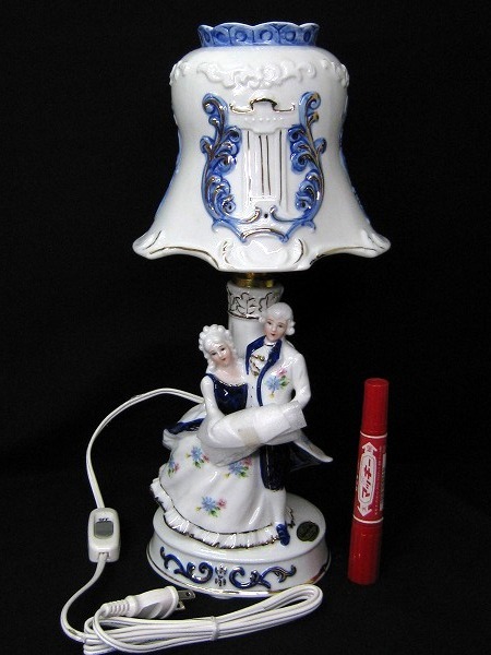 加藤工芸/KATO KOGEI ハンドペイント 貴婦人 陶器人形 照明スタンド