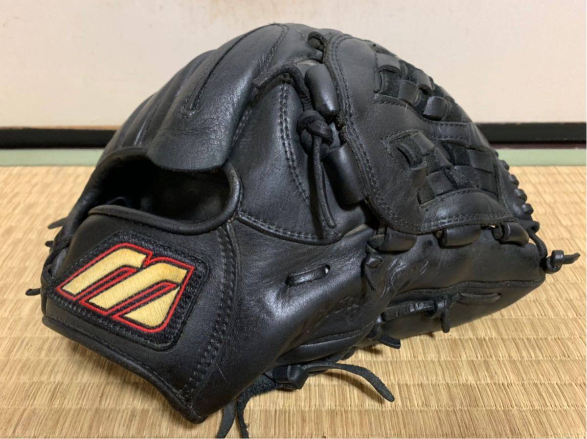 美品 ミズノ ビクトリーステージ ビックM 黒 グローブ 右手用 2026年