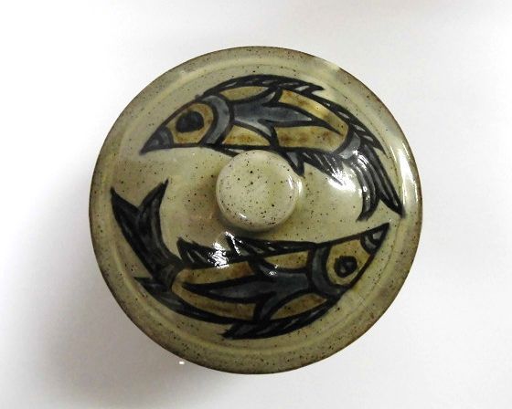 やちむん 金城敏男 作☆沖縄 壷屋焼 魚文 タラフ/蓋付鉢 人間国宝 金城
