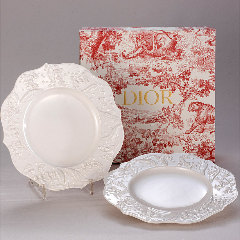 DIOR ディオール ディナープレート LilyDior 名入れ彫刻代込み