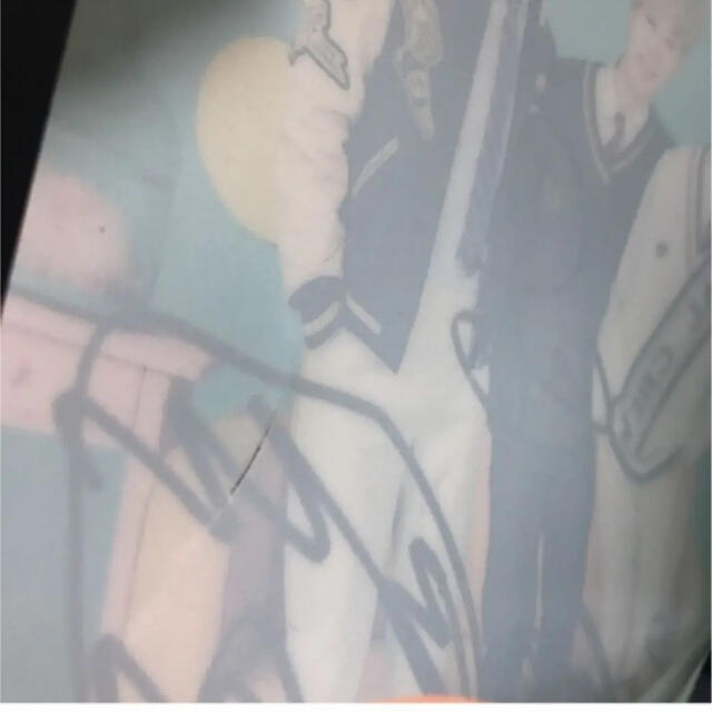 防弾少年団 サイン 直筆 クリアファイル グク 防弾少年団 サイン 直筆