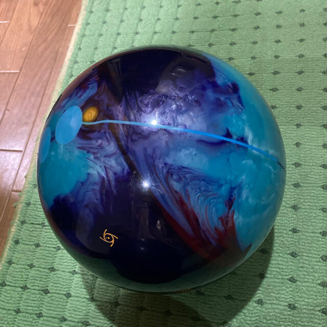 ボウリングボール フィジックスマエストロ の通販 by うー｜ラクマ