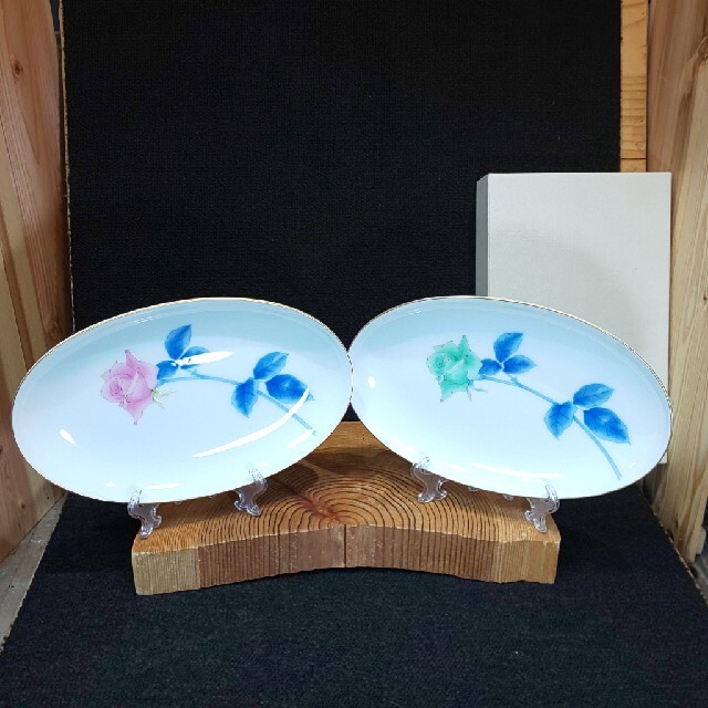 香蘭社 - 香蘭社 イングリッシュローズ・ペア楕円皿 24.3×14.7 ㎝ 箱