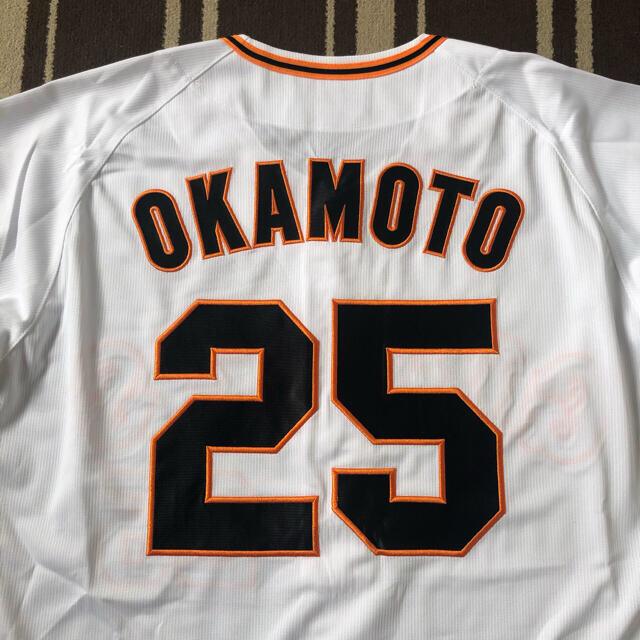 読売ジャイアンツ - 試着のみ 2021年モデル ミズノ製 巨人 岡本和真