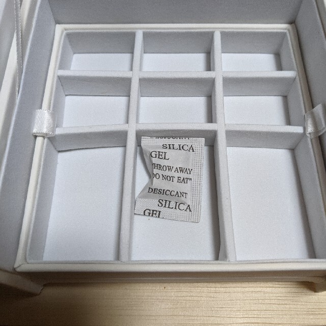 SWAROVSKI - スワロフスキー ジュエリー ボックスの通販 by shop